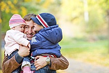 Возраст отца влияет на интеграцию ребенка в общество
