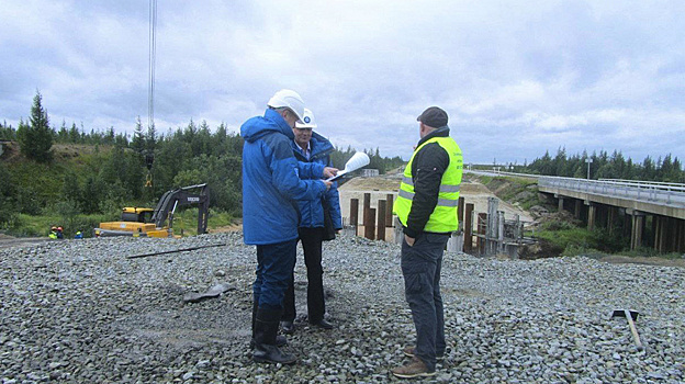 Госстройнадзор проверил ход реконструкции участка автодороги Сургут — Салехард
