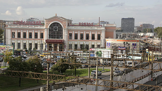 Основные работы по благоустройству площади Савеловского вокзала планируют завершить к концу года