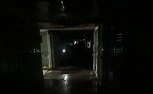 Куряне выкладывают фото залитого подземного перехода на Рокоссовского без света