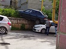 В Златоусте произошло двухэтажное ДТП