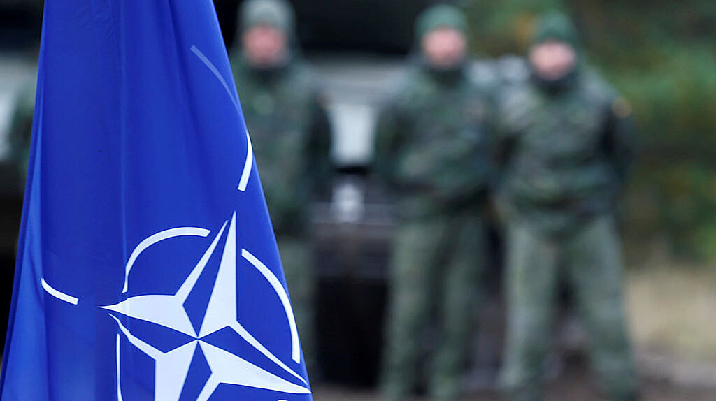 Климов высказался о возможных последствиях приближения НАТО к границам РФ