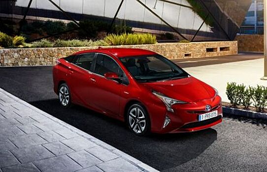 В Россию вернется гибрид Toyota Prius