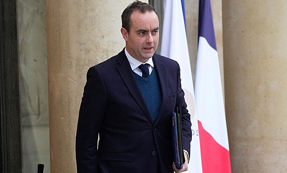 Премьер Франции пообещал, что страна перестанет жить в долг