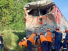В Калужской области поезд Ейск-Москва столкнулся с цементовозом, есть погибший
