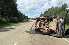 Четыре человека пострадали в ДТП с трактором в Иркутском районе