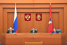 В Мосгордуме засчитали голоса отсутствующих на заседании депутатов