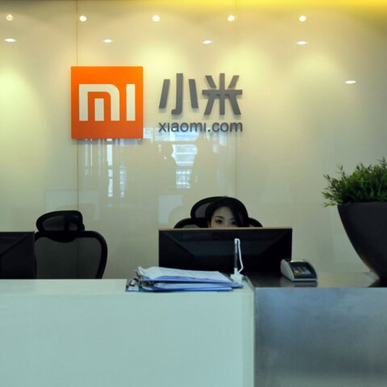 Xiaomi представила новый кнопочный телефон - Рамблер/новости