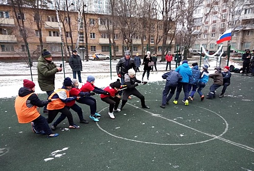 На Стартовой, 7 прошёл праздник двора