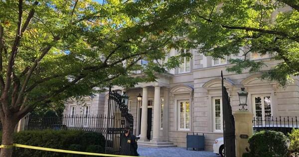 ФБР проводит обыск дома Олега Дерипаски в Вашингтоне