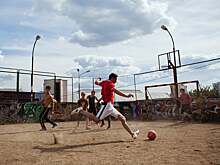 Тедеско о детстве: «Бегал с мячом вместо уроков, потом дома выслушивал от родителей»