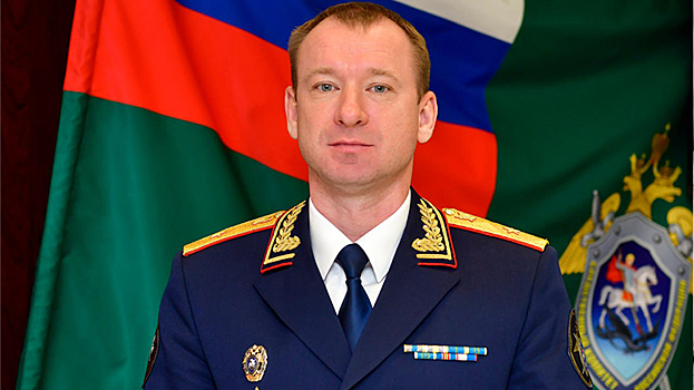 Главный следователь Ямала исполнил новогоднюю мечту маленькой жительницы округа. ВИДЕО