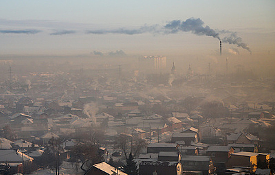 Омская прокуратура предложила ужесточить контроль выбросов в атмосферу при НМУ