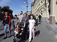 На Тверском бульваре в День города играли в городки, крокет и пели песни