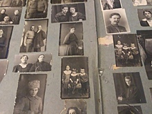 Сибирячка нашла на помойке фотографии столетней давности и ищет хозяев