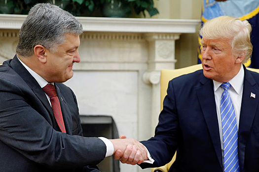 "Полный позор": Порошенко разрешили сфотографироваться с Трампом