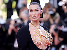 Выходные в Каннах: эффектный образ Хадид, провал Пенна, кража драгоценностей и не только