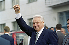 Коржаков рассказал о страхе Ельцина перед КГБ