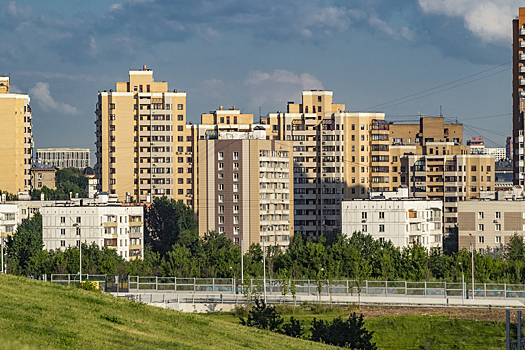 Названы причины непрерывного снижения цен на вторичное жилье в Москве