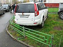 «Водоканал» призывает автолюбителей избегать парковки в непосредственной близости к колодцам