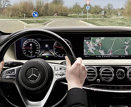 Mercedes-Benz рассекретил интерьер обновленного S-класса