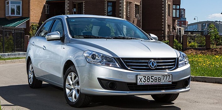 Китайский седан DFM S30 ушёл с рынка России