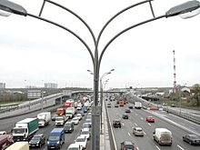 Дептранс: Ежедневный поток автомобилей на дорогах между столицей и Подмосковьем вырос до 2,5 млн машин