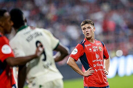 Роналду времён «МЮ» — лучший левый вингер по версии Кирилла Глебова, Винисиус — 10-й