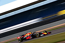 Видео: Гонщики Red Bull Racing о Сильверстоуне