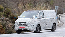 Ford Transit Custom 2024 модельного года был замечен на дорогах