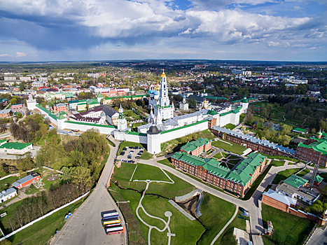 Названы лучшие места России для паломнического туризма
