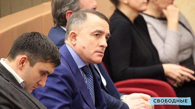 Спикер облдумы под предлогом борьбы с COVID-19 не пустил депутата из Светлого на согласованное заседание
