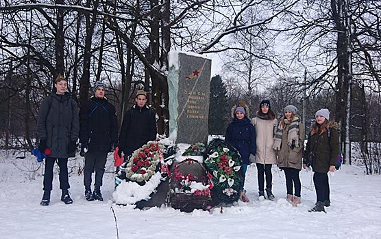 Школьники отправились в мемориальный поход