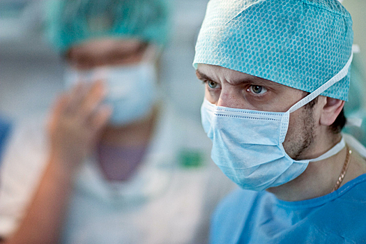 Уральские врачи склеили скотчем свое оборудование