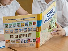 Омский НПЗ передал во все школы региона эколого-краеведческие материалы