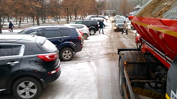 Около 100 километров дорог обработали в Балашихе ночью