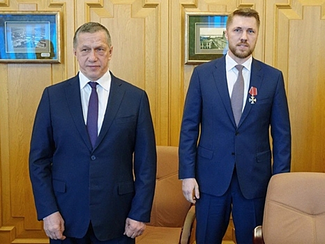 Юрий Трутнев вручил госнаграду добровольцу отряда «Тигр».