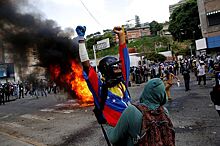 Более 30 человек пострадали при разгоне акций протеста в Каракасе