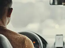 Водителям могут разрешить предъявлять права в электронном виде