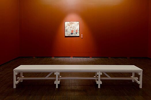 «Жизнь» на обломках материального мира. Смотрим выставку Ирины Затуловской в ММОМА