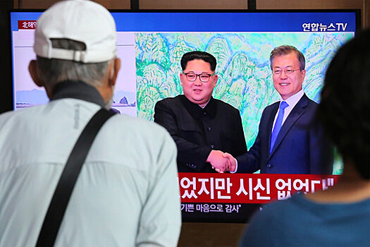 Пхеньян и Сеул восстановили прямые линии связи