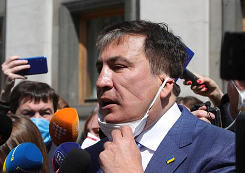 Саакашвили запретили выступить в суде на украинском языке