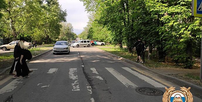 В Ростове на пешеходном переходе сбили подростка