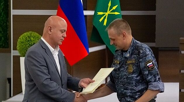 Судебный пристав из Адыгеи Владислав Павлов получил благодарность за донорство крови