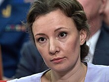 Омбудсмен предложила увеличить размер пособия по уходу за ребенком до средней зарплаты