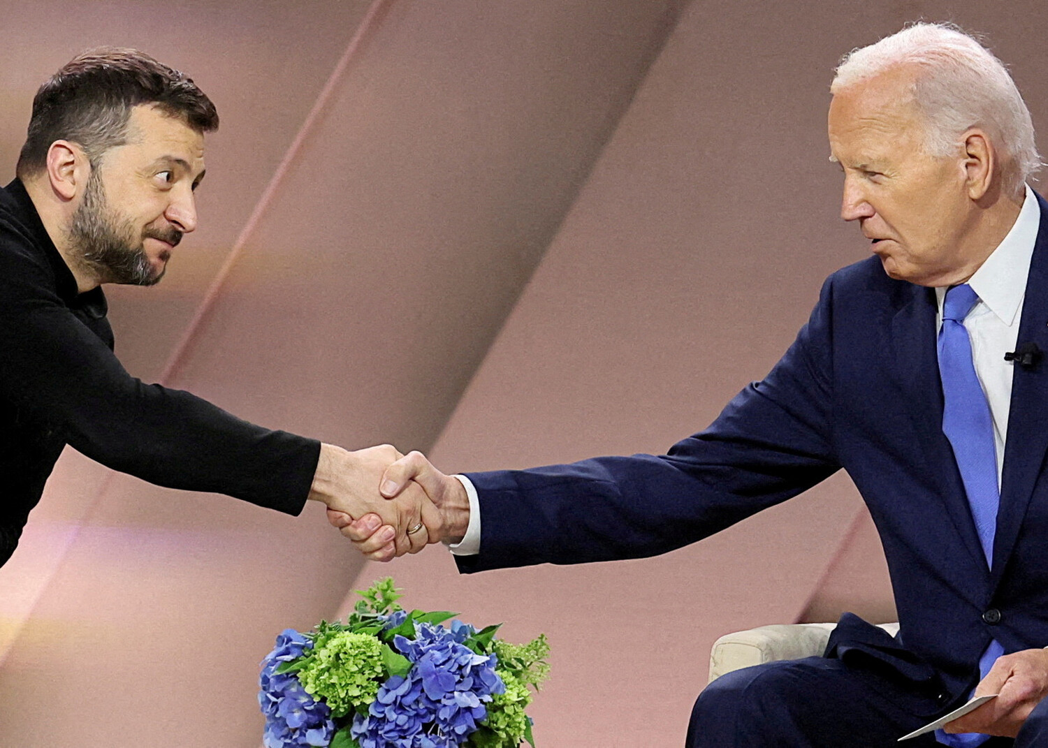 Bloomberg: Байден хочет максимально укрепить Украину до прихода к власти Трампа