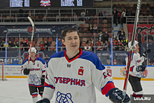 Губернатор Махонин сыграет в хоккей против российских звезд в Санкт-Петербурге