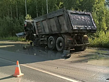 В ХМАО в самосвал въехала иномарка, есть погибшие