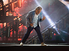 Опубликованы кадры из комедии «Ибица»