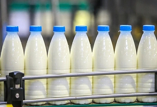 Омичей предупредили о фальшивой молочке, которую производят неизвестно где